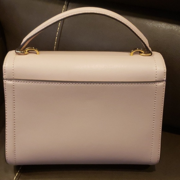 Brand new "Kinsley" Michael Kors leather satchel - Picture 3 of 6